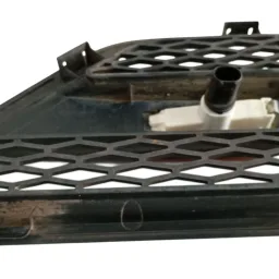 GRADE ACABAMENTO PARALAMA ESQUERDO FREELANDER 2 2007/2015