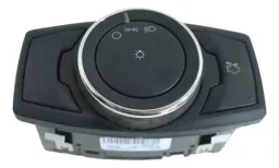 Botão Comando Luz Farol Milha Porta Malas Ford Ka 2016