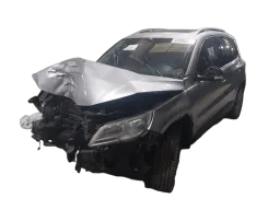 LATERAL CAIXA DE RODA DIANTEIRA ESQUERDA TIGUAN 2009 2016