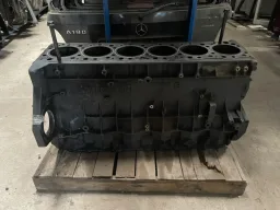 BLOCO MOTOR STRALIS 600S44T 2013 440CV DIESEL AUTOMÁTICO