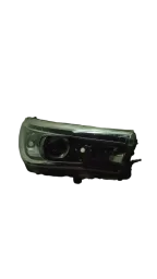 Farol Direito Hilux 2016 2017 a 2020 C/ Led