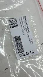 MOLDURA PUXADOR DIANTEIRO DIREITO SANDERO 2014 Á 2019