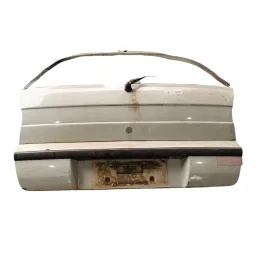 Tampa Traseira Fiat Palio Weekend 1996/03 (branco)