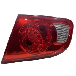 Lanterna Tampa Traseira Direita Hyundai Santa Fe 2006 A 2013