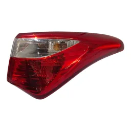 Lanterna Traseira Direita HB20 Hatch 2013 a 2019 (canto)