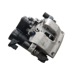 Pinça Traseira Esquerda Mercedes C180 C200 2015 2016 2017