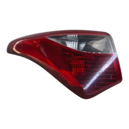 Lanterna Traseira Esquerda HB20 Hatch 2013 a 2019 (canto)