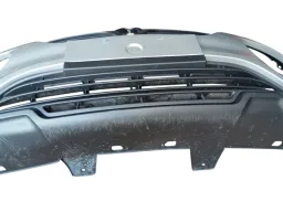 Parachoque Dianteiro Kwid 2023 2024 2025/ (DETALHE)
