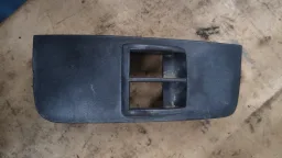 Moldura botão porta