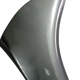 MOLDURA PUXADOR PORTA ESQUERDA SANDERO (CINZA)