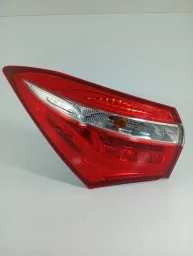 LANTERNA COROLLA ESQUERDA 2015/2019