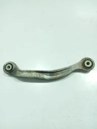 BRACO SUSPENSAO CHRYSLER 300C TRASEIRO ESQUERDO 2012/2023