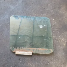 Vidro Porta Traseira Direita Fiesta 1997 a 2006 (antigo)