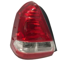 Lanterna Traseira Esquerda Etios Sedan 2013 a 2021