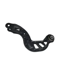 braço curvo traseira Mercedes gla200 2015 2016 2017