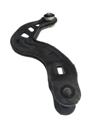 braço curvo traseira Mercedes gla200 2015 2016 2017