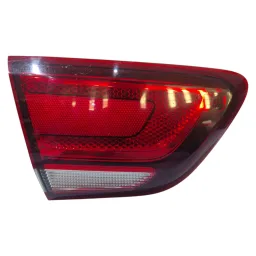 Lanterna Traseira Esquerda Cobalt 2016 a 2020 (mala)