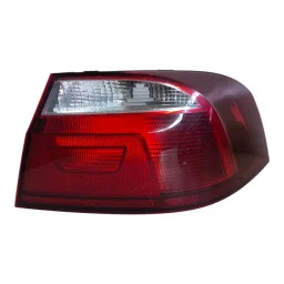 Lanterna Traseira Direita Voyage G6 G7 G8 (canto)
