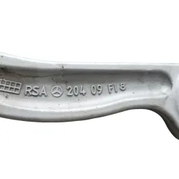 Braço Curvo Traseiro Menor Mercedes C180 C200 2016 2017 2018