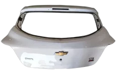 TAMPA TRASEIRA CHEVROLET ONIX LTZ 2014/2019
