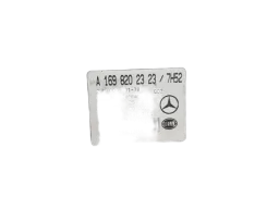 LUZ TETO CORTESIA MERCEDES B200 2006 A 2011
