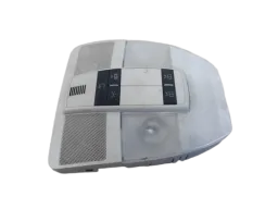 LUZ TETO CORTESIA MERCEDES B200 2006 A 2011
