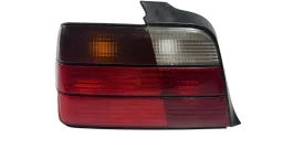Lanterna Traseira Esquerda Bmw E36 323 325 328 92 a 95 Tric