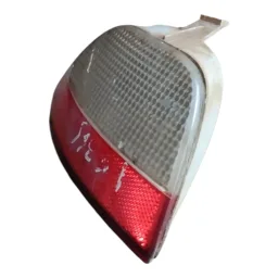 Lanterna Parachoque Traseiro Direito Focus Hatch 2001 a 2009