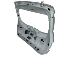 Z- TAMPA PORTA MALAS SANDERO 2020