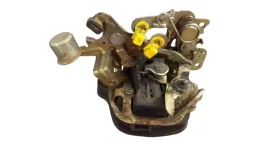FECHADURA PORTA TRASEIRA DIREITA CORSA 1996 A 2016 CLASSIC