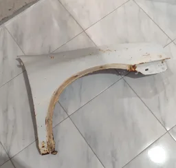 PARALAMA GM CORSA 1995 A 2010 LADO DIREITO COM DETALHE