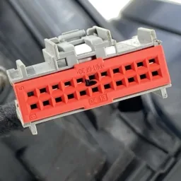 RETROVISOR DIREITO RANGE ROVER EVOQUE 2012 A 2019 C/ CAMERA