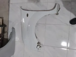 PARALAMA RENAULT KANGOO 2009 A 2018 LADO ESQUERDO C.DETALHE