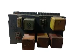 CAIXA DE FUSÍVEIS PARATI GOL G2 AP 1995 1996 1997 A 2002