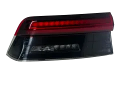 Lanterna Traseira BMW 320i 2019 2023 Tampa Esquerda