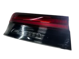 Lanterna Traseira BMW 320i 2019 2023 Tampa Esquerda H7742045310