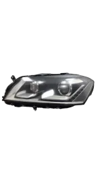 Farol Esquerdo Passat 2011 2012 2013 2014 2015 original