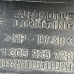 FAROL LADO DIREITO RANGE ROVER VOGUE 2002 A 2005 C/REATOR