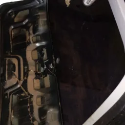 TAMPA TRASEIRA FOCUS HATCH 2009 2010 A 2013 C/ VIDRO