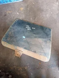 Vidro Porta Traseira Direita Uno 1988 a 2013