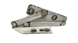DOBRADIÇA CAPÔ LD MERCEDES BENZ 710 2010/2011