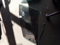 Vidro Porta Dianteira Esquerda Peugeot 308 408 2012 a 2019