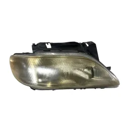 Farol Direita Citroen Xsara 1997 a 2000