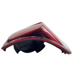 LANTERNA TRASEIRA DIREITA S10 2012 A 2023 S/LED C/NEBLINA