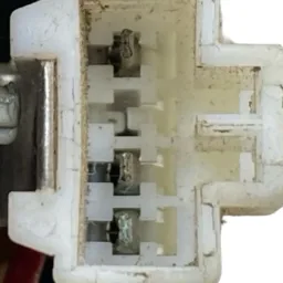 LANTERNA TRASEIRA ESQUERDA HYUNDAI IX35 2010 A 2022 (MALA)