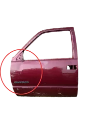 PORTA DIANTEIRA ESQUERDA CHEVROLET SILVERADO 1998 1999 2000