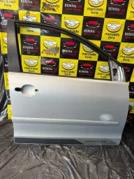 Porta Dianteira Direita Polo 2003 2004 a 2014