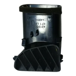 DIFUSOR AR INTERNO SUPERIOR ESQUERDO KIA SERATO 2009 A 2012