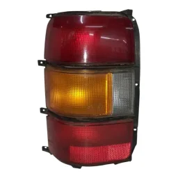 LANTERNA TRASEIRA ESQUERDA PAJERO GLS-B 1992 A 2000 0431540