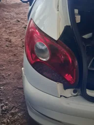 Lanterna Traseira Esquerda Peugeot 207 2009 a 2014